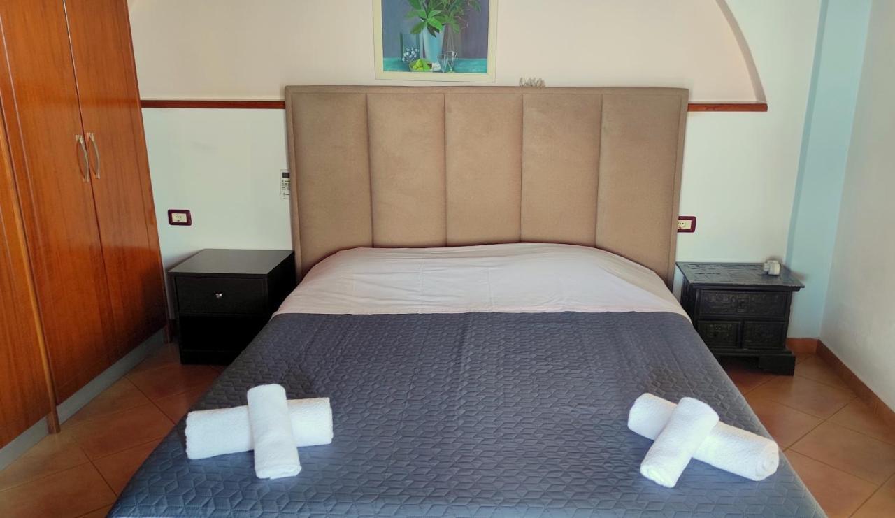 Q Bay Apartments ケパロ エクステリア 写真
